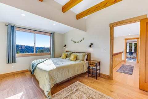 Mendocino Redwood Retreat - Vista Home House in Mendocino County