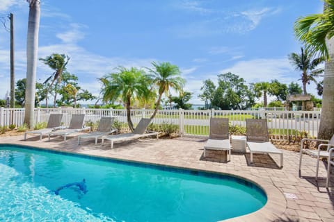 Bayblue House in Bradenton Beach