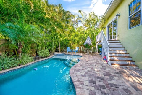 Hawaiian Hideaway House in Holmes Beach