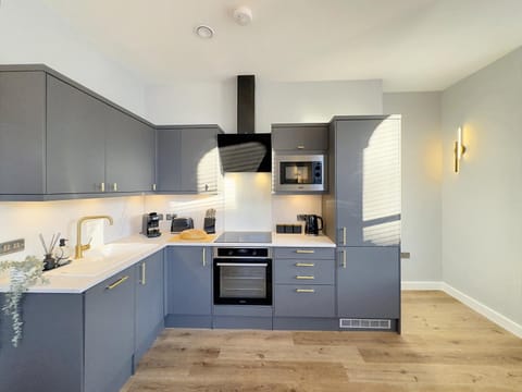 Harrogate House Apt 4 - Cheltenham Parade Loft Apartment in Harrogate