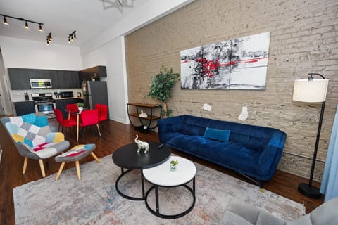 South Loop 3BR Group Comfort Near Downtown, Grant Park, Soldier Field and McCormick Place Apartment in South Loop