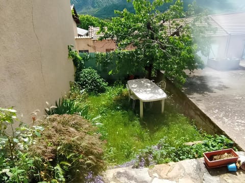 studio du jardin Apartment in Provence-Alpes-Côte d'Azur