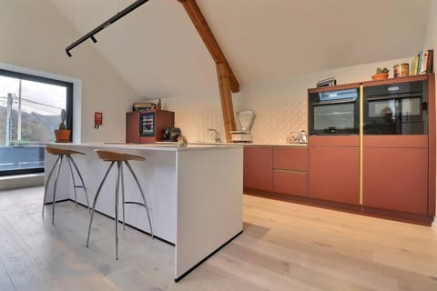 Appartement (8 pers.) design. Apartment in Wallonia, Belgium