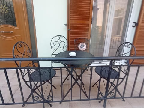 Balcony/Terrace, Balcony/Terrace