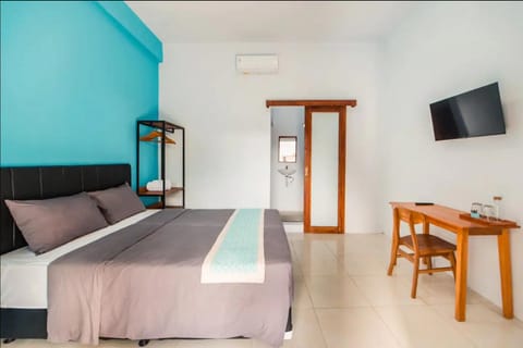 Bed, TV and multimedia, Photo of the whole room, Bedroom, air conditioner