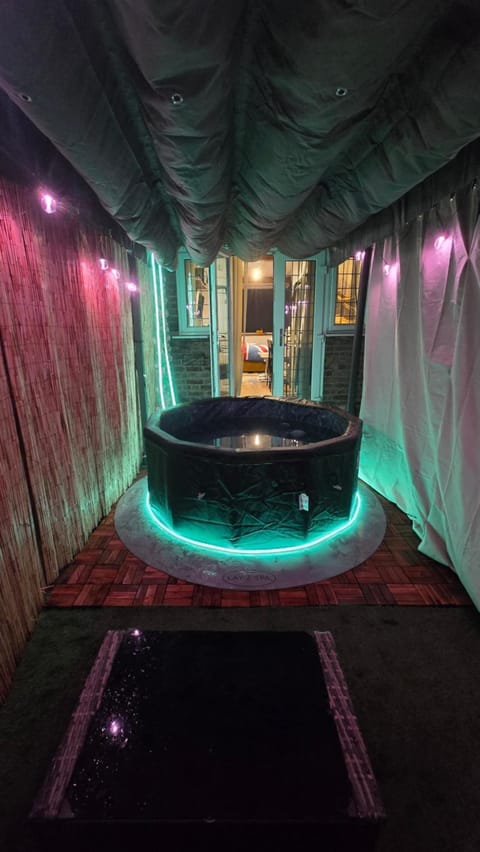 Hot Tub