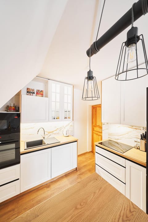 Kitchen or kitchenette, stove