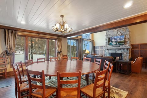 Rivendell House in Beech Mountain