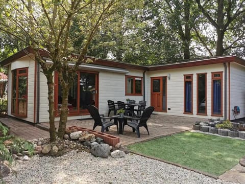 Property building, Garden, Garden view