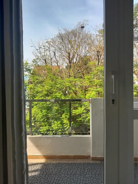 Balcony/Terrace, Garden view