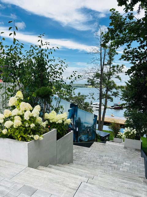 View (from property/room), Other, Lake view, Area and facilities