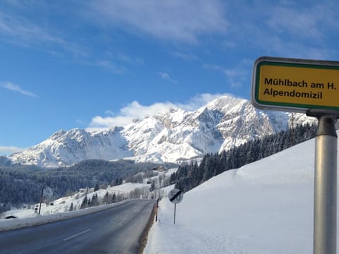 Nearby landmark, Natural landscape, Winter, On site