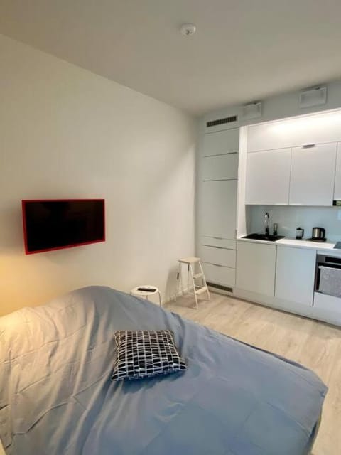 AuroraSky PineView, M, luonto, wifi, pysäköinti Apartment in Helsinki