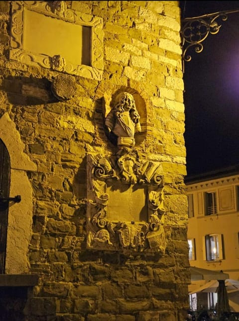 Night, Landmark view