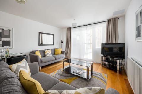 Castle Lanes - Minutes from Poole Quay, Poole Town Location Apartment in Poole