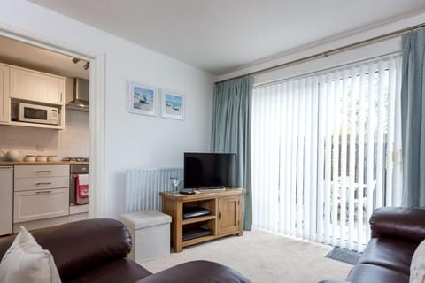 Sandpiper - Moments from Baiter Park and Waterfront Apartment in Poole