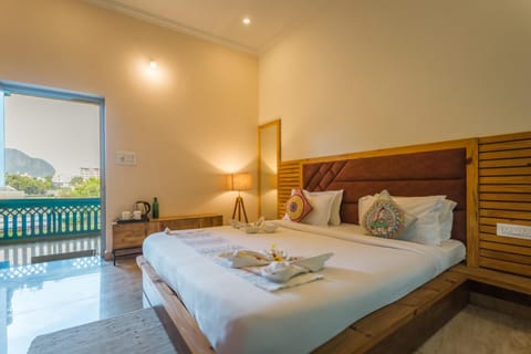Bed, View (from property/room), Bedroom