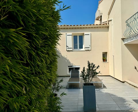 Les 2 Oliviers House in Provence-Alpes-Côte d'Azur