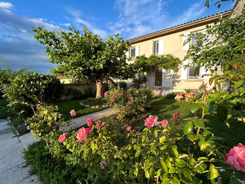 Property building, Spring, Garden
