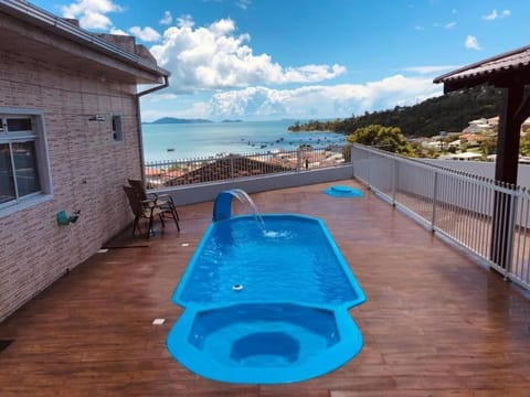 Day, Natural landscape, View (from property/room), Mountain view, Pool view, Sea view, Swimming pool, sunbed
