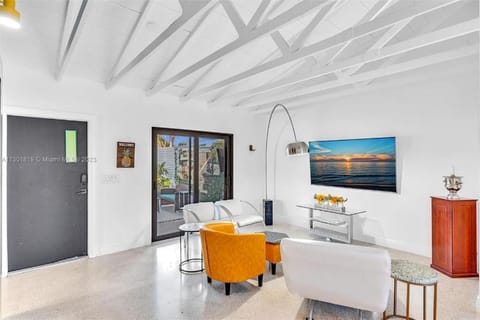 Cozy Stay House in Oakland Park