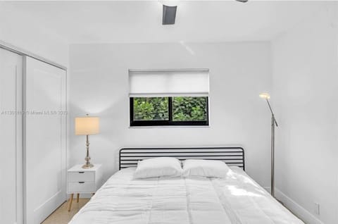 Cozy Stay House in Oakland Park