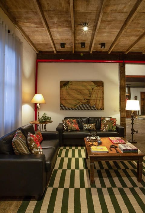 Lobby or reception, Decorative detail, Seating area