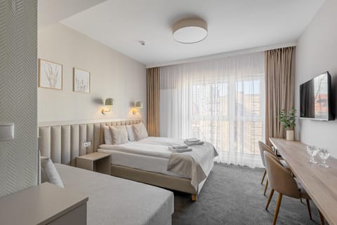 Bed, TV and multimedia, Other, towels