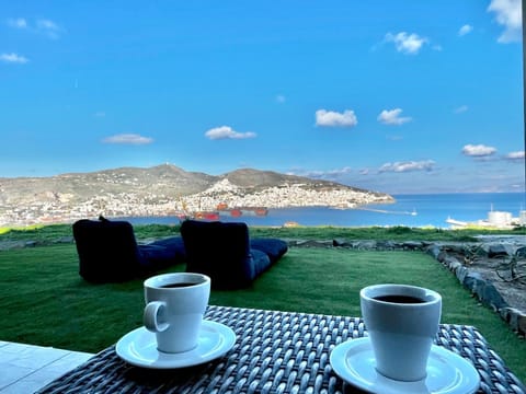 Day, Natural landscape, Coffee/tea facilities, View (from property/room), Balcony/Terrace, Sea view