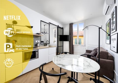 Dining area, kitchen