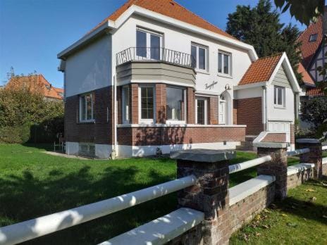 Villa Zeesymfonie De Haan Villa in De Haan