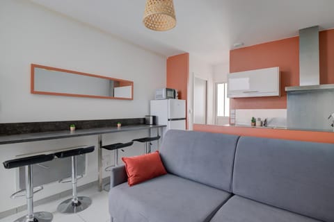 “Le Terracotta” Terrasse -Centre ville- Cosy Apartment in Bourgogne-Franche-Comté