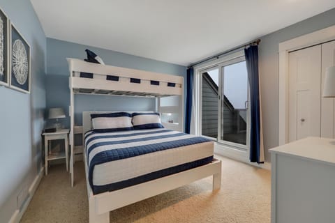 Life on the Lake House in Boyne City