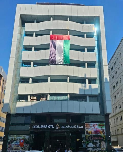 Property building, Location