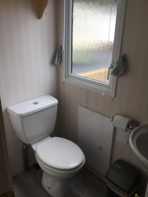 H2 Apartment in Tirymynach