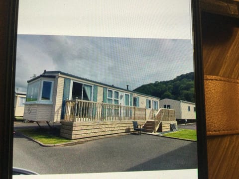 H2 Apartment in Tirymynach