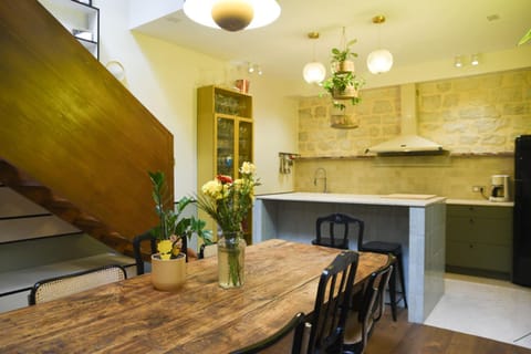 Comfortable 150 m house in the heart of Paris House in Paris