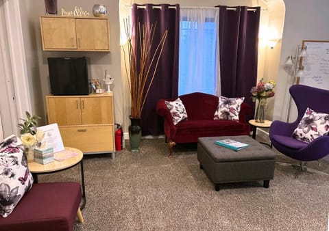 Living room, Seating area, Bedroom