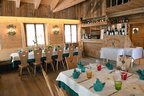 Jägerhaus Agriturismo Farm Stay in Cortina d Ampezzo