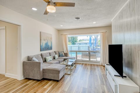 Swaying Palms Sanctuary Apartment in Oakland Park