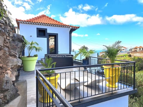 Hot Tub, Hot Tub, View (from property/room), Balcony/Terrace, Sea view, Sunrise