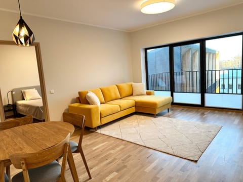 Balcony/Terrace, Living room, Seating area, Dining area