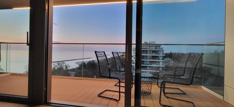 View (from property/room), Balcony/Terrace, Sea view