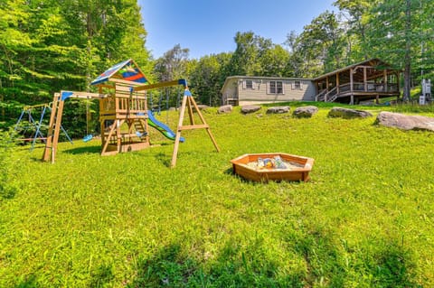 Cozy Home with Playground Near Hunter Ski Resort! House in Haines Falls