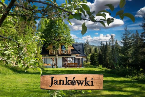 Property building, Spring, Property logo or sign, Natural landscape, Garden view