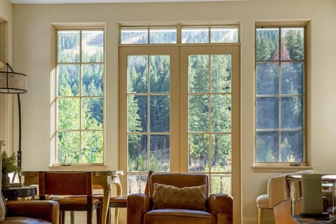 Luxury Warm Springs River Home House in Ketchum