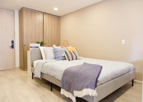 Bed, Bedroom, wardrobe