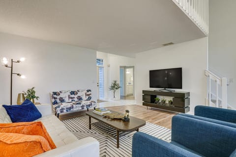 Tranquil Fort Wayne Home 7 Mi to Downtown House in Fort Wayne