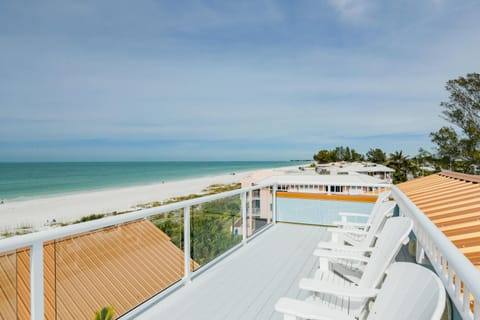 The Blue Horizon House in Bradenton Beach