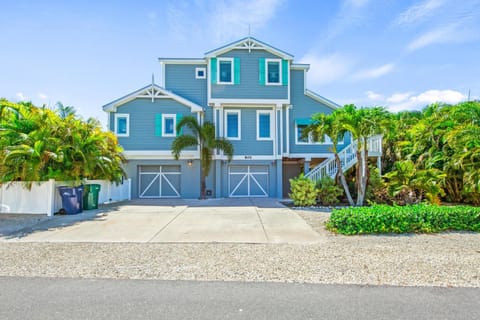 Beach Paradise House in Anna Maria Island